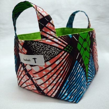 <span style="color: #ff6347; font-style: bold;">【売切】</span><br>131<br>アフリカ布で作った小物入れ（小）<br>ピンク＆グリーン - 画像 (2)