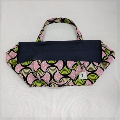 <span style="color: #ff6347; font-style: bold;">【売切】</span><br>127<br>アフリカ布の<br>エコバッグ<br>ピンク＆グリーン - 画像 (2)