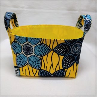 <span style="color: #ff6347; font-style: bold;">【売切】</span><br>122<br>アフリカ布で作った小物入れ（小）<br>イエロー＆ブルーフラワー