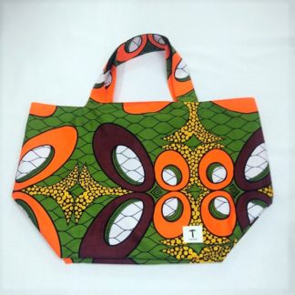 <span style="color: #ff6347; font-style: bold;">【売切】</span><br>121<br>アフリカ布の<br>エコバッグ（大） <br>グリーン＆オレンジ
