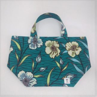 <span style="color: #ff6347; font-style: bold;">【売切】</span><br>116<br>アフリカ布の<br>エコバッグ（大） <br>グリーンフラワー