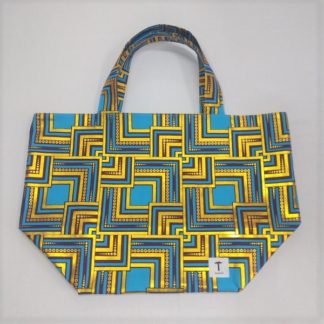 <span style="color: #ff6347; font-style: bold;">【売切】</span><br>115<br>アフリカ布の<br>エコバッグ（大） <br>ブルー＆ゴールド