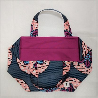 <span style="color: #ff6347; font-style: bold;">【売切】</span><br>101<br>アフリカ布の<br>エコバッグ（大） <br>ピンクサークルフラワー - 画像 (2)