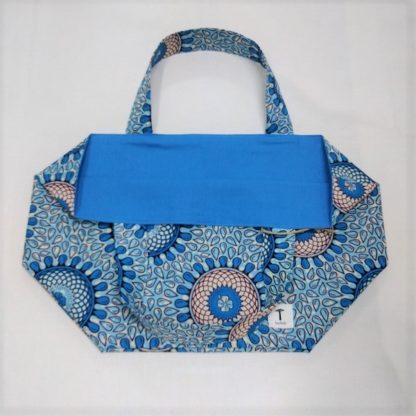 <span style="color: #ff6347; font-style: bold;">【売切】</span><br>294<br>アフリカ布の<br>エコバッグ（大） <br>ライトブルー - 画像 (2)