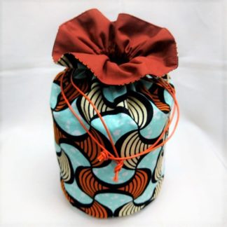 <span style="color: #ff6347; font-style: bold;">【売切】</span><br>037<br>ハネ付き丸底巾着<br>ブラウン＆ホワイト