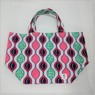 <span style="color: #ff6347; font-style: bold;">【売切】</span><br>282<br>アフリカ布の<br>エコバッグ(大) <br>レッド&ホワイト