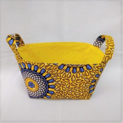 <span style="color: #ff6347; font-style: bold;">【売切】</span><br>114<br>アフリカ布で作った小物入れ（小）<br>イエロー＆ブルーサークル