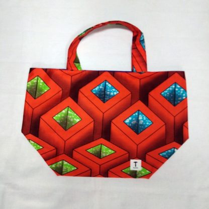 <span style="color: #ff6347; font-style: bold;">【売切】</span><br>275<br>アフリカ布の<br>エコバッグ（大） <br>レッドレクタングル