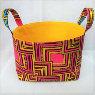 <span style="color: #ff6347; font-style: bold;">【売切】</span><br>109<br>アフリカ布で作った小物入れ(大)<br>レッド&ゴールド