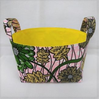 <span style="color: #ff6347; font-style: bold;">【売切】</span><br>106<br>アフリカ布で作った小物入れ(小)<br>ピンクボタニカル