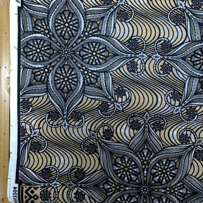 <span style="color: #ff6347; font-style: bold;">【売切】</span><br>110アフリカ布<br>◎オランダ直輸入<br>lightbrown