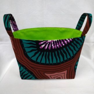 <span style="color: #ff6347; font-style: bold;">【売切】</span><br>297<br>アフリカ布で作った小物入れ(大)<br>グリーン&ブラウン