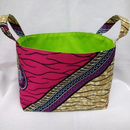 <span style="color: #ff6347; font-style: bold;">【売切】</span><br>294<br>アフリカ布で作った小物入れ（大）<br>レッド＆パープル